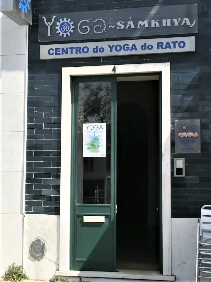 CYR - Centro de Yoga do Rato — Yoga em Santo António, Lisboa