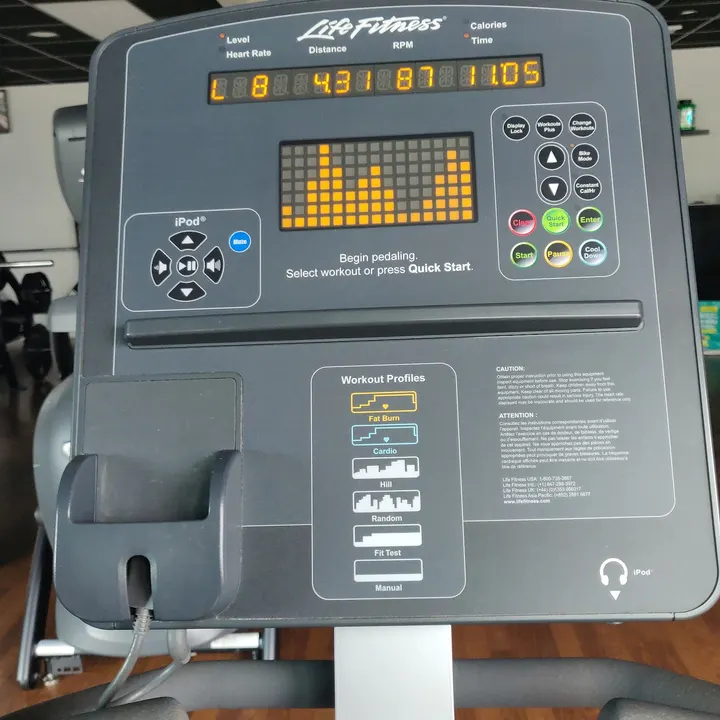 Lm Fitness — salle de fitness-studio à Long Champ, Arbent — 3