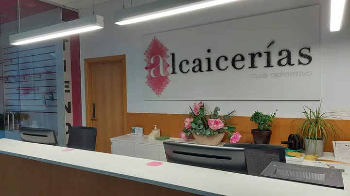 Alcaicerías Club Deportivo — estudio de fitness-studio en Llerena — 3