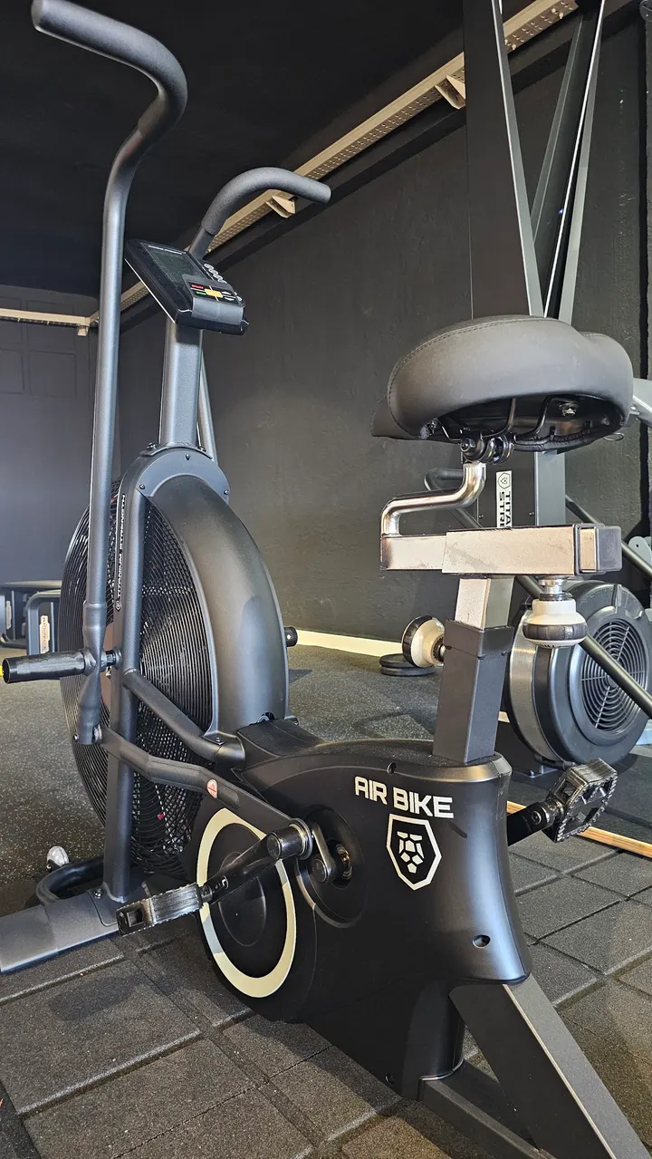 Brainlab's Corpore Studio | Centro Fitness | Entrenador Personal Rehabilitación Post-Lesión Hospitalet — Estudio de fitness en Centre, L'Hospitalet de Llobregat