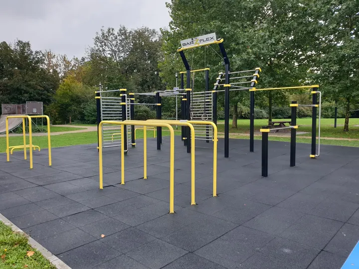 BARZFLEX Calisthenics Park Ingolstadt — calisthenics-studio in Monikaviertel, Ingolstadt — 2