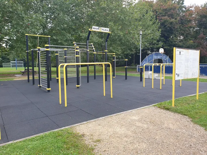 BARZFLEX Calisthenics Park Ingolstadt — calisthenics-studio in Monikaviertel, Ingolstadt — 3