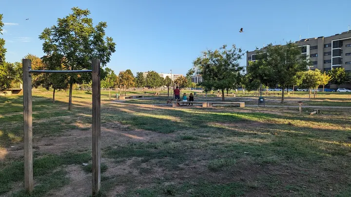 Parque calistenia y Streetworkout Joan Oró — Estudio de fitness en Lleida
