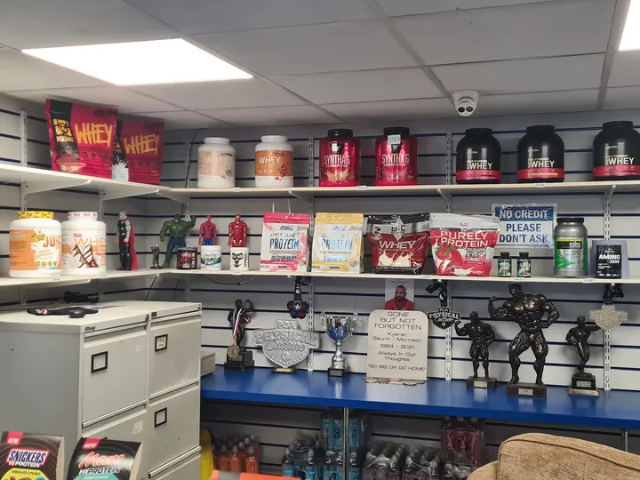 Elite Physiques Gym Personal Trainer Weight Training — pt studio in Wensley Fold, Blackburn — 3