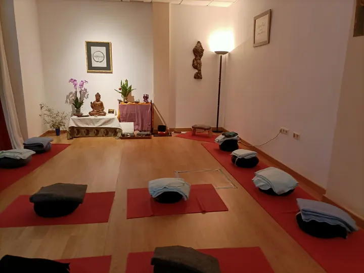 La Barca de Buda — meditación-studio en San Julián, Sevilla — 2