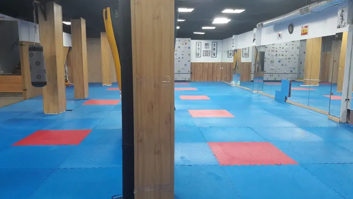 Gimnasio Picos — boxeo-studio en Móstoles — 4