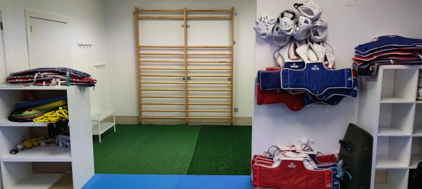 Club Taekwondo Leon — artes marciales-studio en Trobajo del Camino — 3