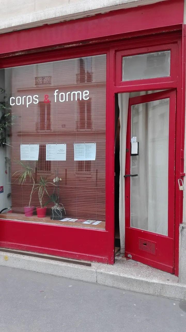 Studio Corps & Forme Pernety — Yoga à Paris 14e Arrondissement, Paris