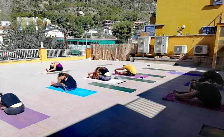Yoga with Mari-Liis — yoga-studio en Castelldefels — 3