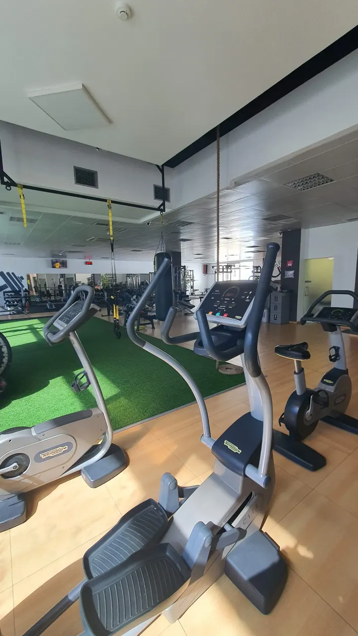PETIT GYM CLUB — Ginásio em Póvoa de Santa Iria