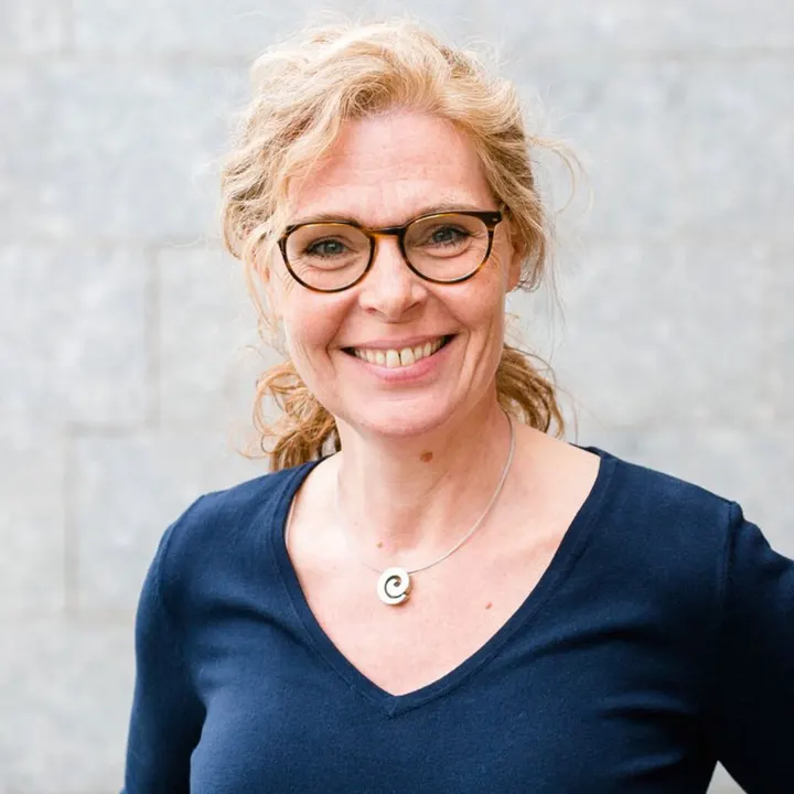 Bettina Dorfner Praxis — Breathwork in Ehrenfeld, Köln