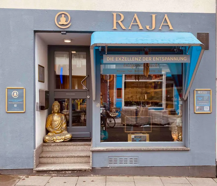 Raja Fischer @ Klangsterne — meditation-studio in Ottensen, Hamburg — 2