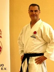 Karate Dojo Obertshausen — kampfsport-studio in Obertshausen — 2