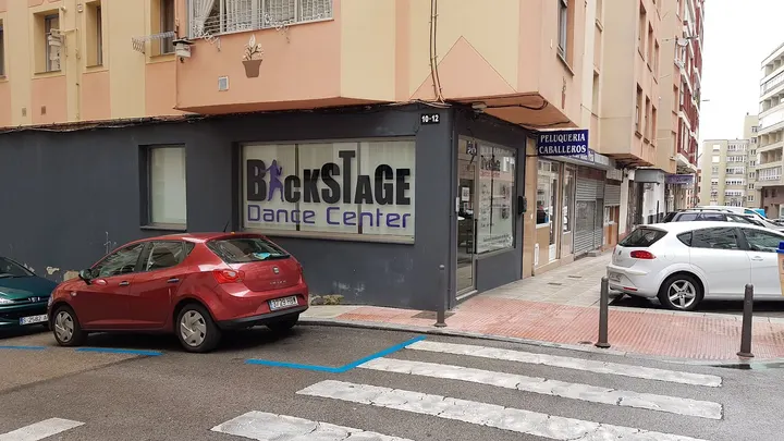 Backstage — baile-studio en Perines, Santander — 2