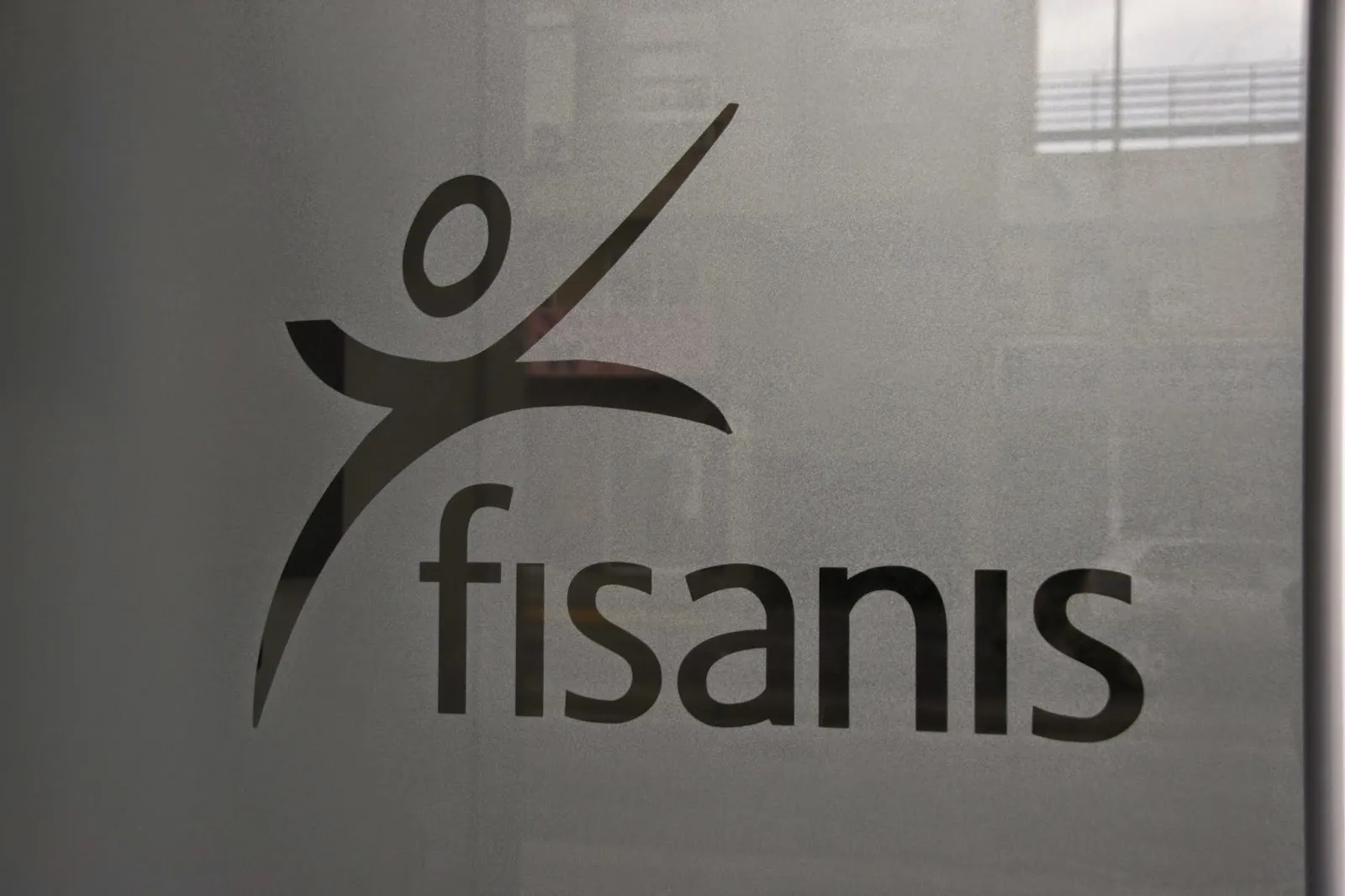 CLÍNICA FISANIS fisioterapia, osteopatía, Pilates, terapia miofascial y podología — pilates-studio en Málaga — 3