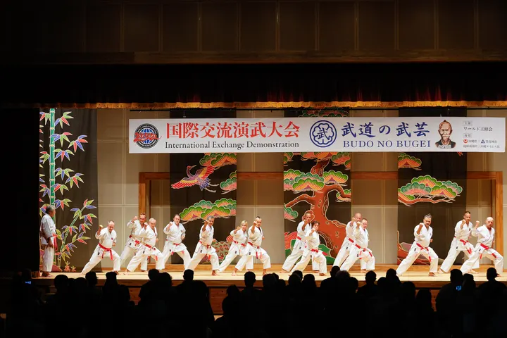 Karaté Oshukai Nimes — arts martiaux-studio à Nîmes — 6