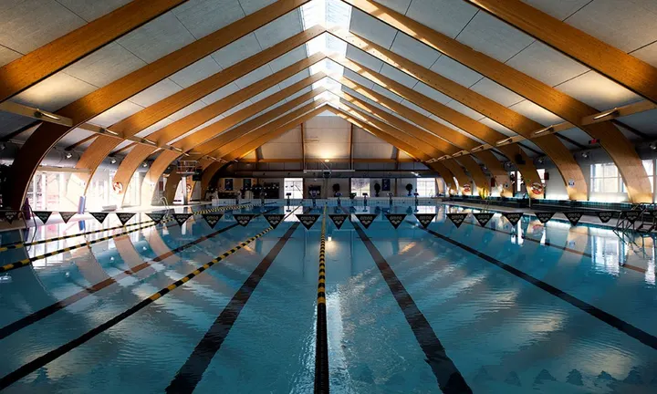 East Kilbride Badet — Studio i Ballerup, København