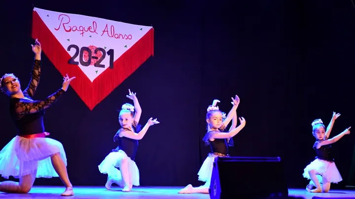 Raquel Alonso Sants-Badal — baile-studio en Sants-Montjuïc, Barcelona — 3