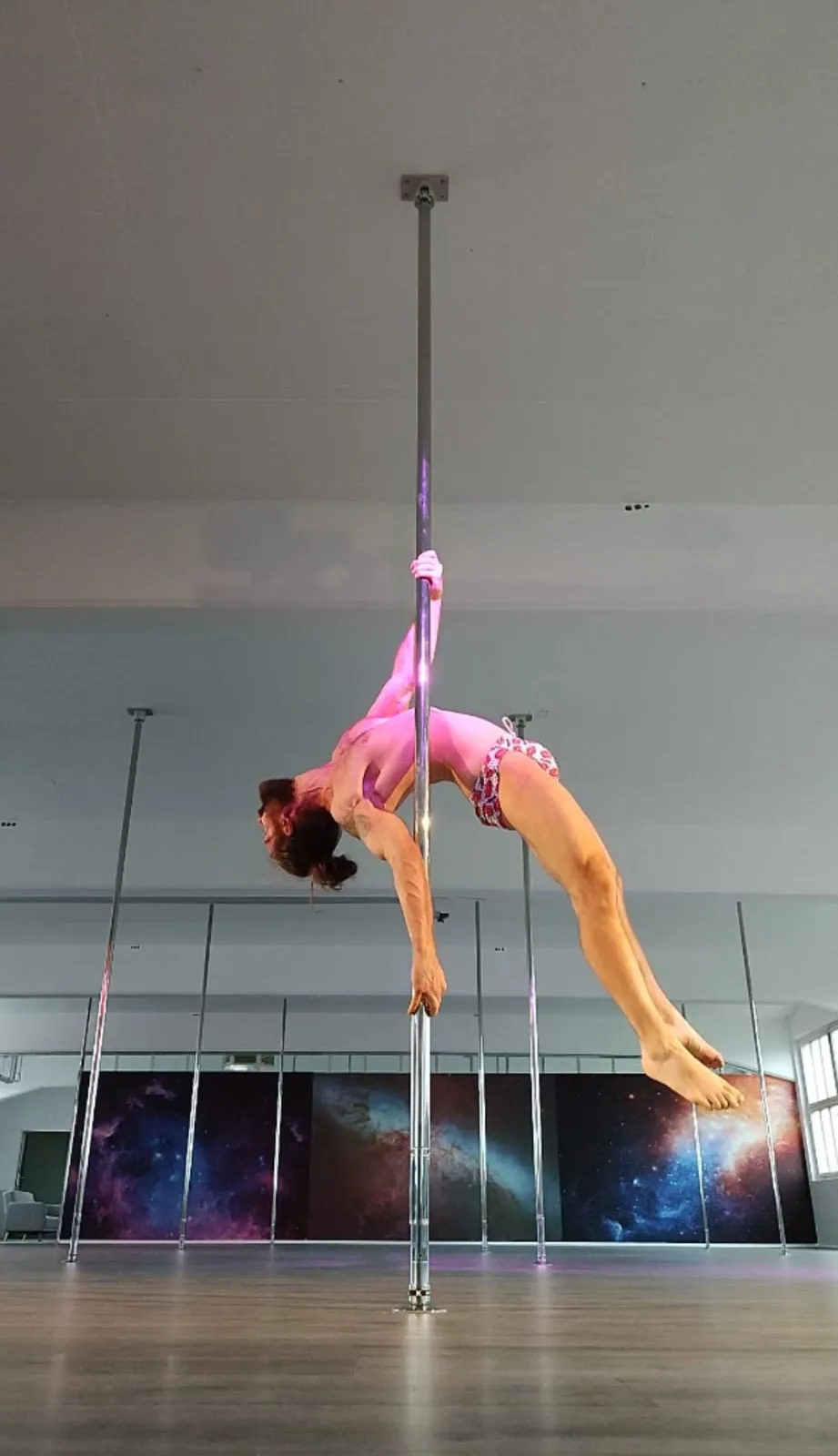 GALAXY 24/7 Pole — dans-studio i Deißlingen — 3