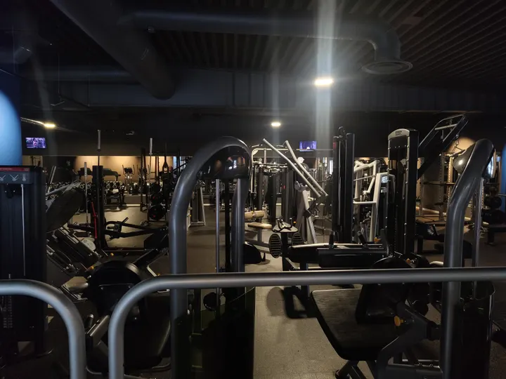 KS Gym & Fitness — fitness studio-studio i Hamrarna, Alvesta