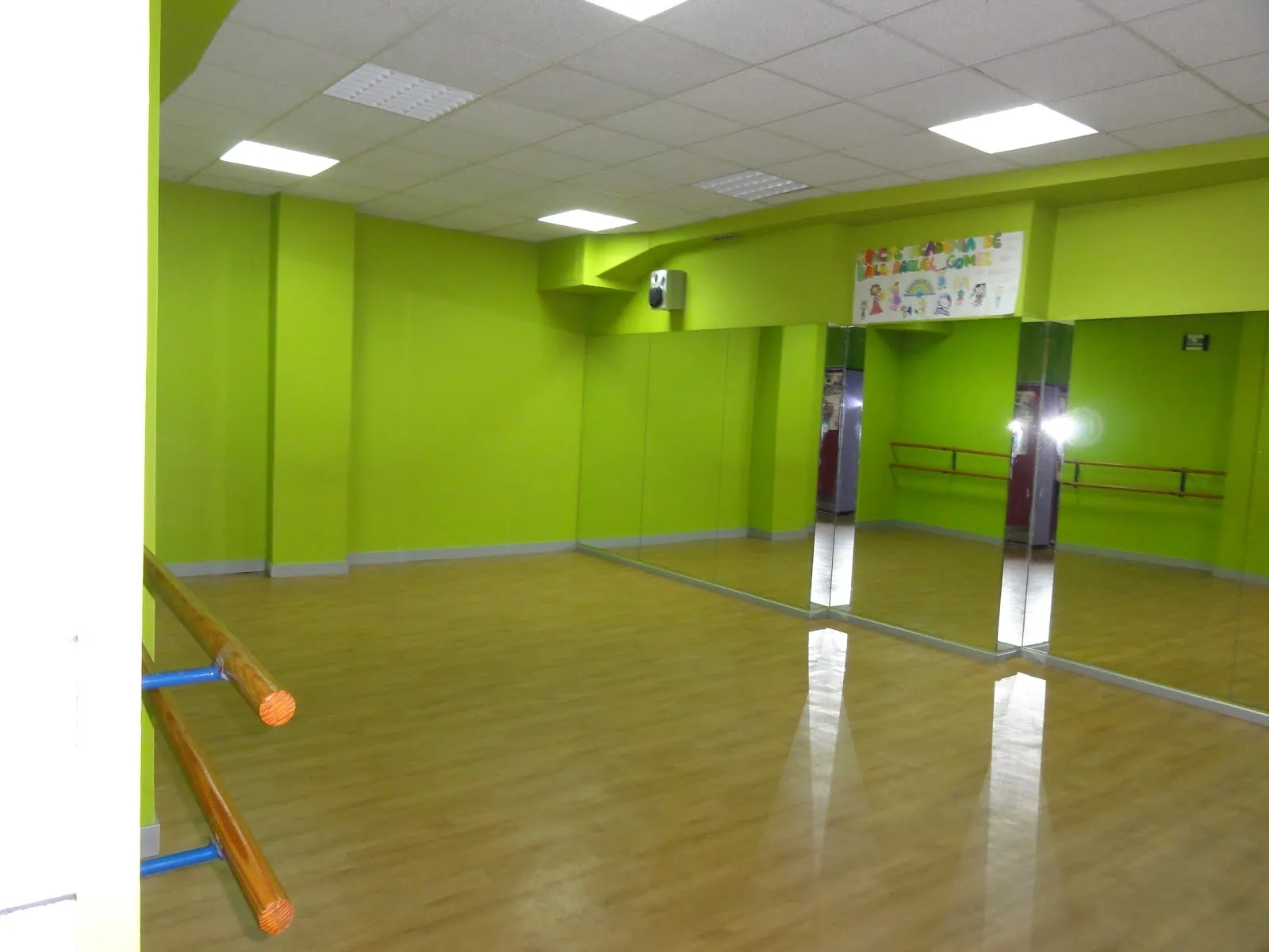 ACADEMIA DE BAILE RAQUEL GÓMEZ — baile-studio en Salamanca — 5