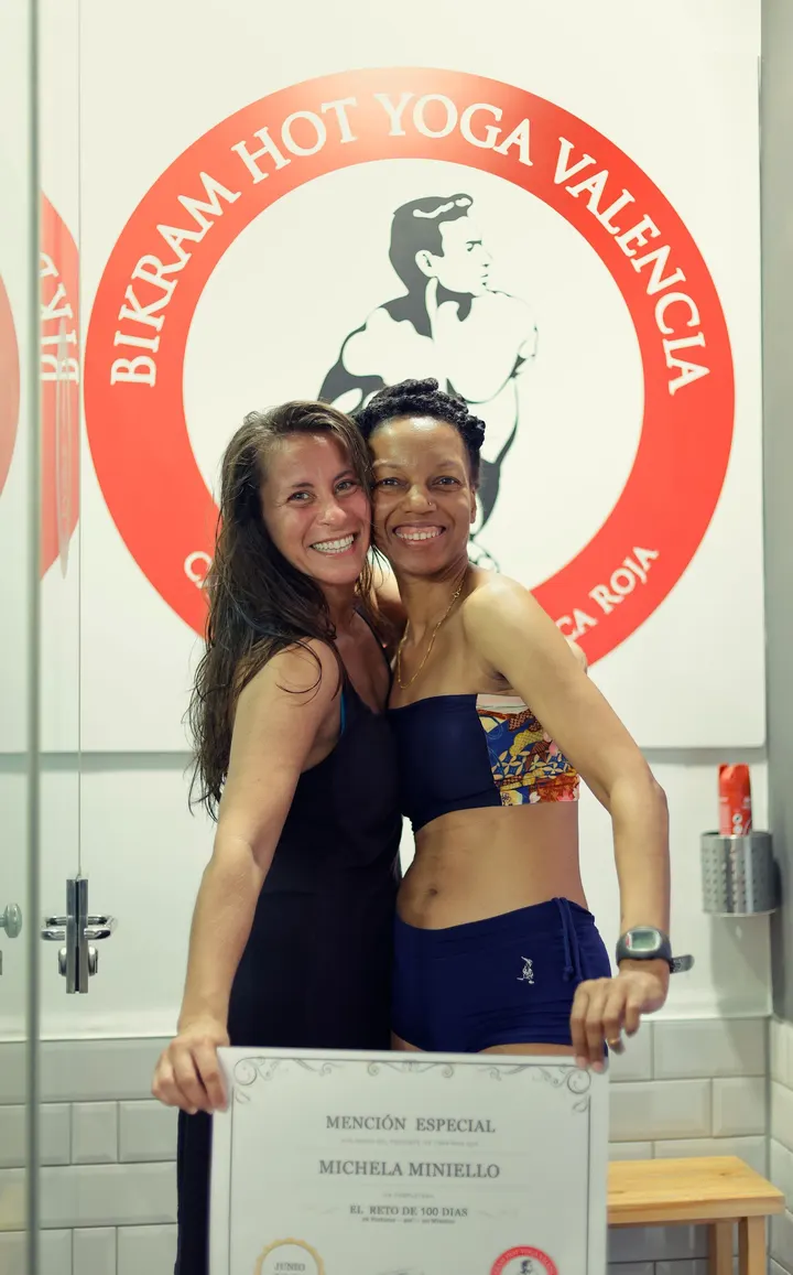 BIKRAM HOT YOGA - HOT PILATES - La Finca Roja — yoga-studio en Extramurs, Valencia — 2