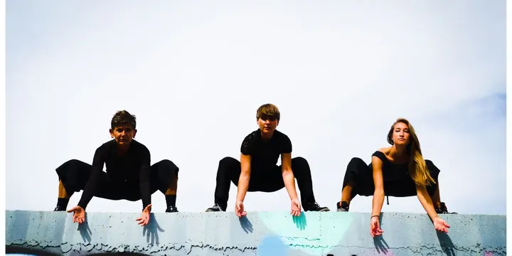 CONTRATIEMPO | Academia de Danza y Baile en Málaga — Dance en Regio, Málaga