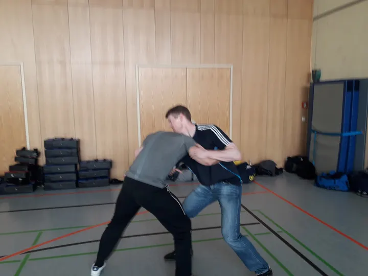 Offensive Self Defence Lollar — kampfsport-studio in Gießen — 3