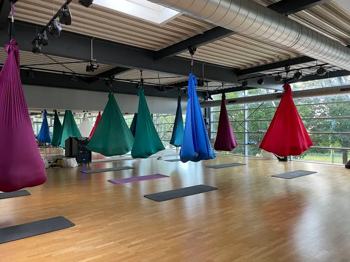 YogaStudio GlücksRaumGefühl Yoga mit Anjana Vera — yoga-studio in Kaiserslautern — 4