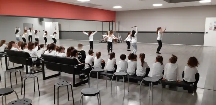 Sporting Club Dance Center Solaro — Danza a Cascina Borromeo, Solaro