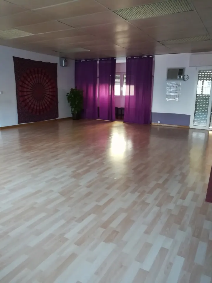 Yoga Conectivo Salamanca — yoga-studio en Madrid — 3