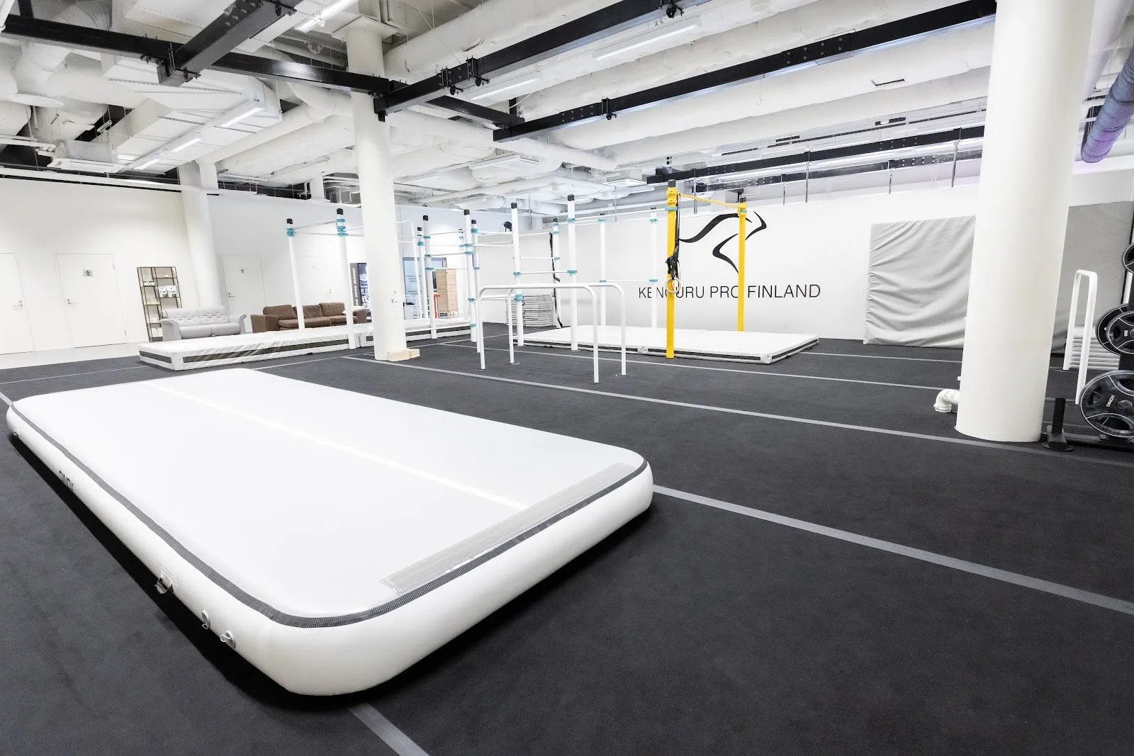 Epic Training Center — pole fitness-studio – Helsinki — 4