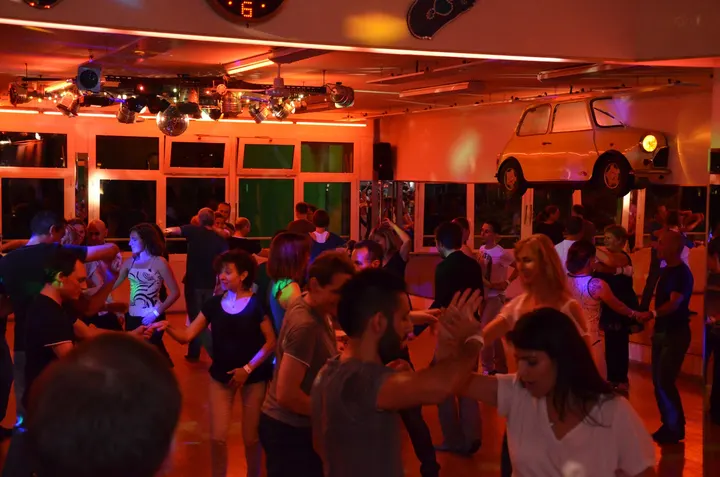 Swing Folies — danse-studio à Cran-Gevrier, Annecy — 2