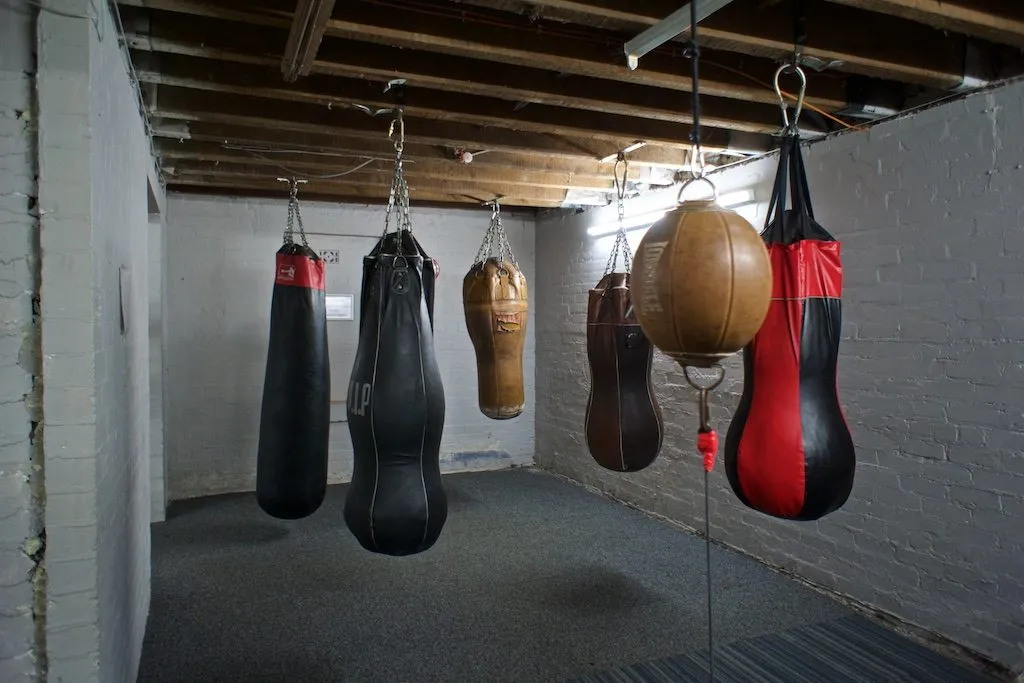 Rhinos Gym And Fitness Centre — functional training-studio in Waterhead, Oldham — 2