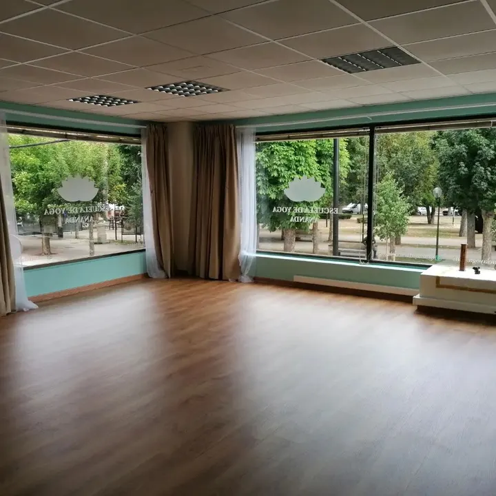 Escuela De Yoga Ananda — yoga-studio en Reinosa — 5