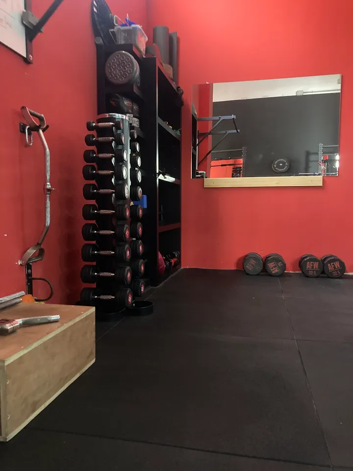 Volcano Training systems & nutrition — entrenamiento personal-studio en La Isleta, Las Palmas de Gran Canaria — 2