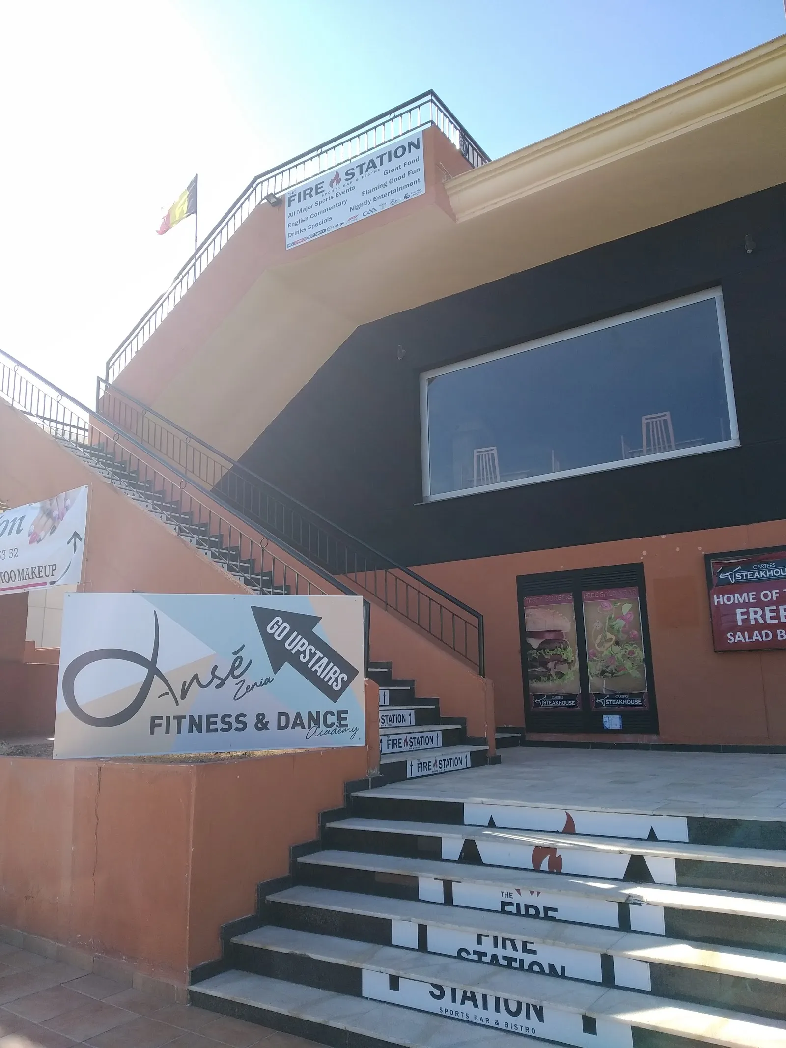 Zenia Dance — baile-studio en Orihuela Costa — 4