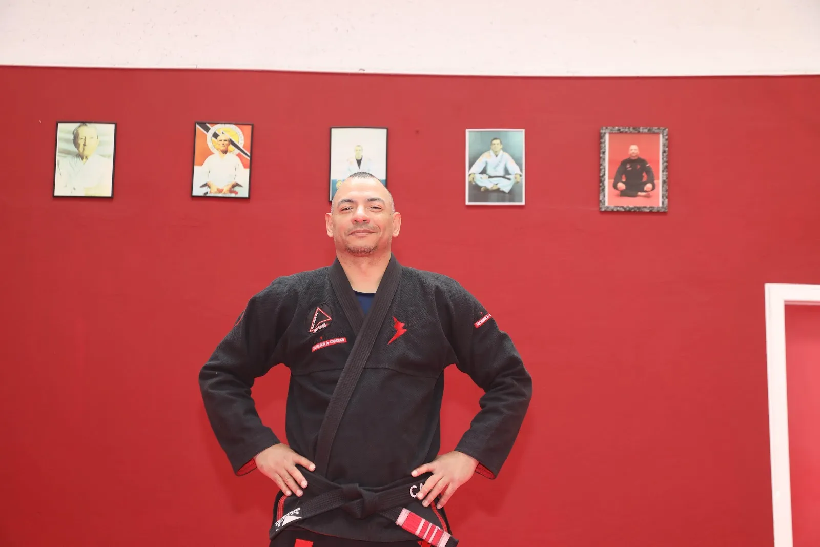 BRAZILIAN JIU-JITSU ACADEMY PROF CARLOS TOTA — artes marciales-studio en Donostia / San Sebastián — 2