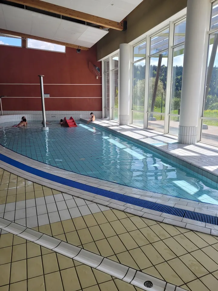 Centre Nautique Du Val De Morteau — bien-être-studio à Chez le Roi, Les Fins — 3