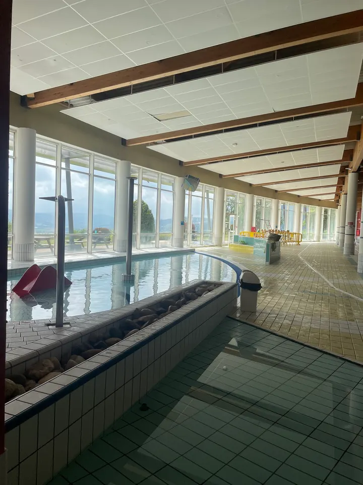 Centre Nautique Du Val De Morteau — bien-être-studio aux Fins — 3