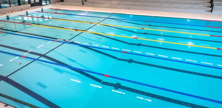 Sportcomplex Aquapelle — Sportschool in Middelwatering, Capelle aan den IJssel