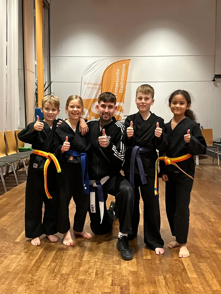 Karate Fachsportschulen Sascha de Vries — kampfsport-studio in Bilk, Düsseldorf — 3