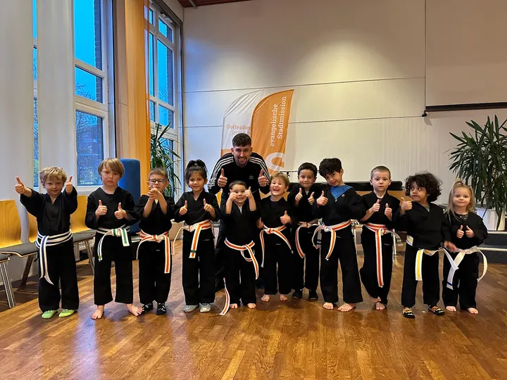 Karate Fachsportschulen Sascha de Vries — Kampfsport in Bilk, Düsseldorf