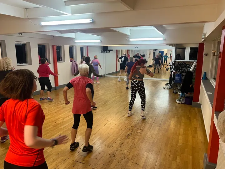 Strode Swimming & Fitness — fitness studio in Street — 3
