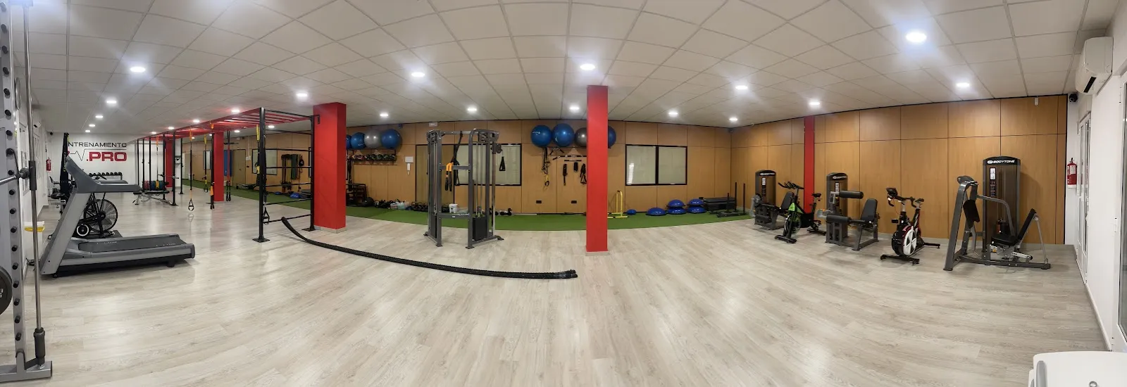 Entrenamiento.Pro. Centro De Valoración Del Rendimiento Deportivo Y La Salud — entrenamiento personal-studio en Sonseca — 3