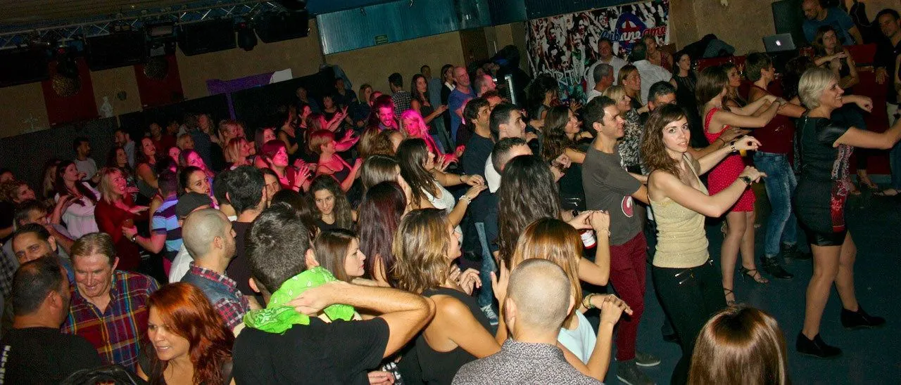 Escola Ballpassió — baile-studio en Cerdanyola del Vallès — 3
