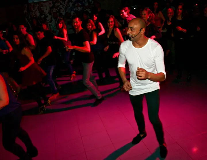 Escola Ballpassió — Baile en Cerdanyola del Vallès