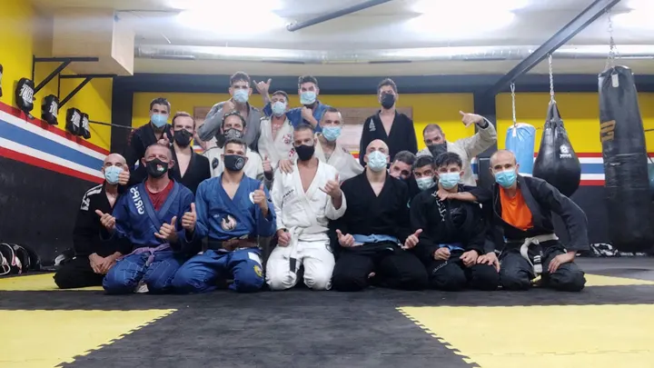 Warrior Soul School(Muay Thai) y (Brazilian Jiu jitsu) — artes marciales-studio en Zaidín - Vergeles, Granada — 2