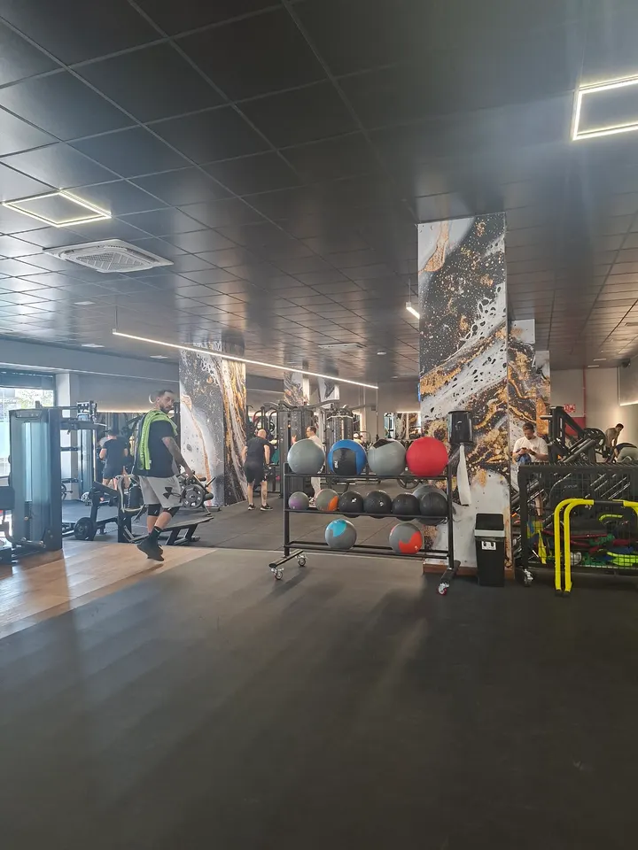 Nine Fitness Cañaveral — estudio de fitness-studio en Madrid — 4