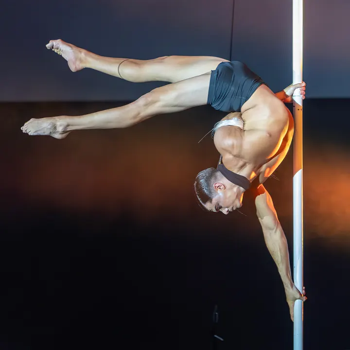 MovArt Pole Dance Studio — baile-studio en Madrid — 3